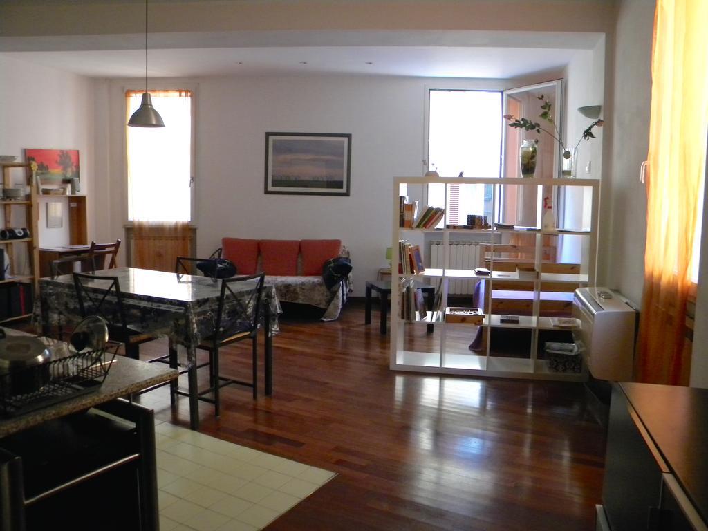 Ampio Open Space In Centro Storico 볼로냐 외부 사진